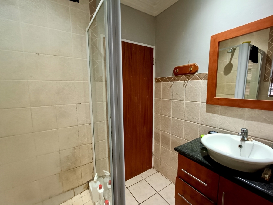 1 Bedroom Property for Sale in Potchefstroom North West